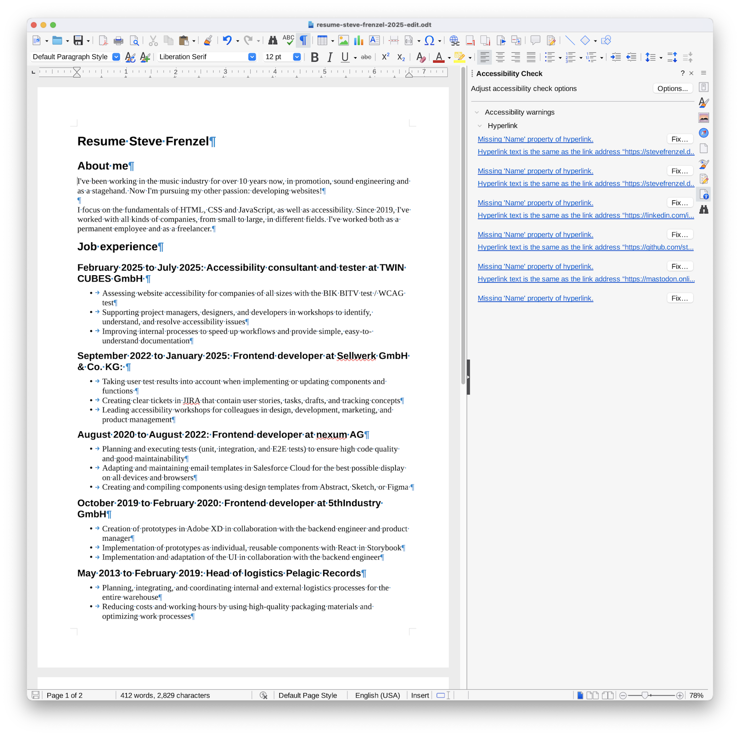 Screenshot of the LibreOffice user interface showing text with different kinds of headings, as well as unordered lists in-between. Inside the Accessibility check panel are multiple warnings for “Missing ‘name’ property of hyperlink.” and “Hyperlink text is the same as the link address”.
