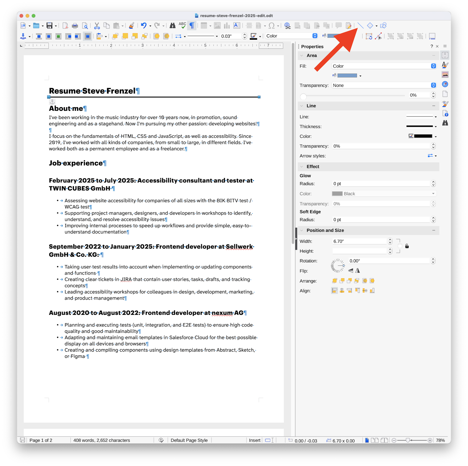 Screenshot of the LibreOffice user interface with a big arrow pointing to a button inside the tool bar on top. The icon of the button shows a diagonal line.